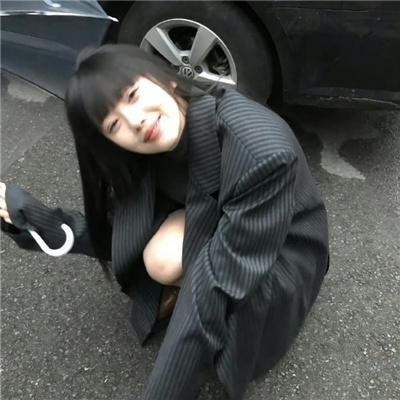 春花娇美可人儿